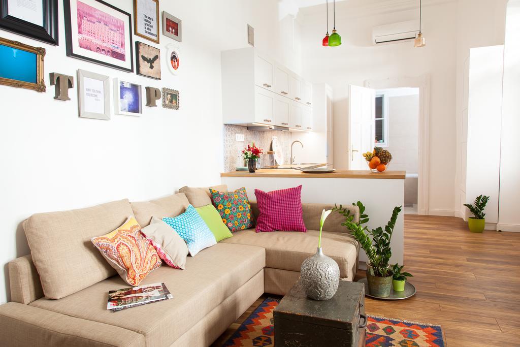 Self Checkin Bohem Luxury By Vaci Str Apartment Budapest Bagian luar foto